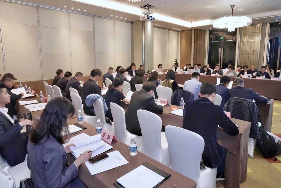省尊龍凱時集團黨委書記、董事長游勇當選川渝文化旅游企業(yè)聯(lián)盟和省文化旅游企業(yè)聯(lián)盟理事長